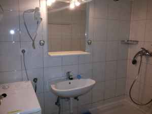 Apartment Tedo bathroom